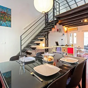 https://livemlaga-cervantes-attic-terrace.1costadelsol.com